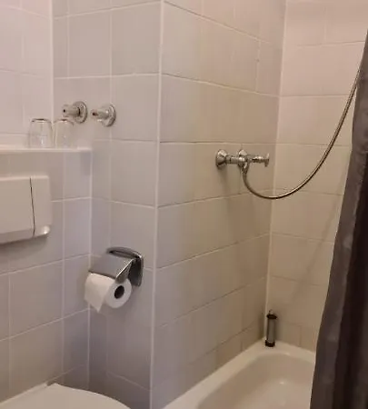 çınar Hirsch Hotel&restaurant 2* Aystetten