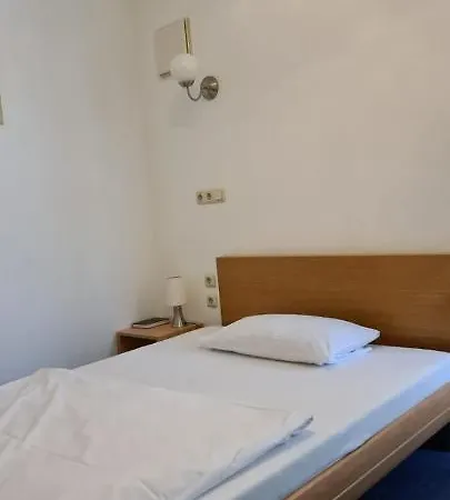 Hotel çınar Hirsch Hotel&restaurant 2*