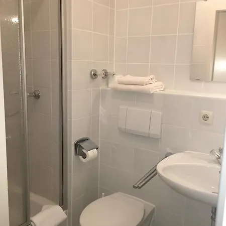 çınar Hirsch Hotel&restaurant 2* Aystetten